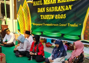 Tradisi Sadranan di Gedawang, Warga Kenduri Ayam Panggang di Makam Mbah Kramat