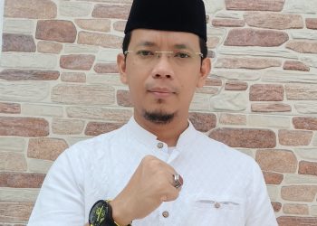 Di Tengah Dinamika Politik Nasional