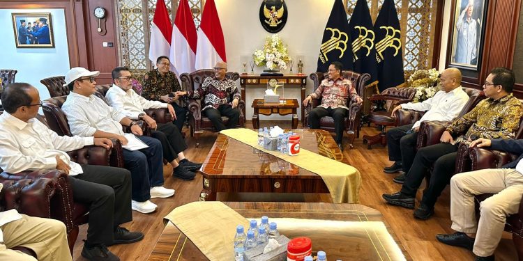 Menteri Hukum Terima Pengurus PWI Pusat, Blokir Administrasi Resmi Dibuka