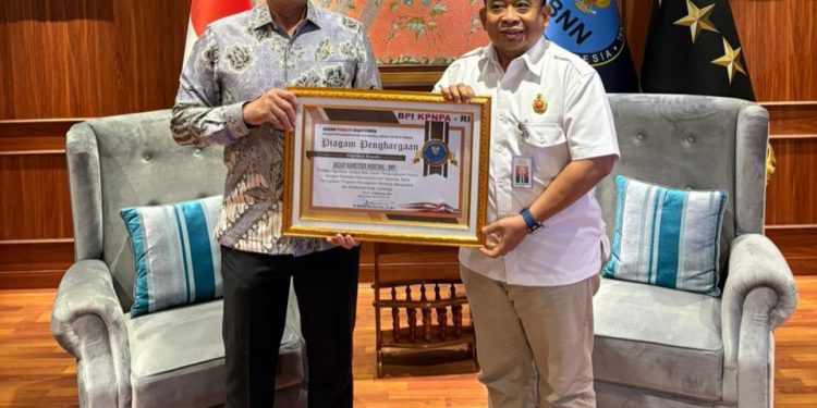 BNN Bawah Komando Suyudi Raih Apresiasi BPIKPNPA RI atas Pengungkapan Jaringan Narkoba