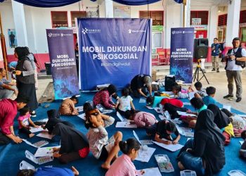 Dukungan Psikososial Anak di Pos Pengungsian Sumbar