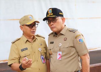 Antisipasi Genangan, Pemkot Jakpus Turunkan SDA ke Anak Kali Ciribut
