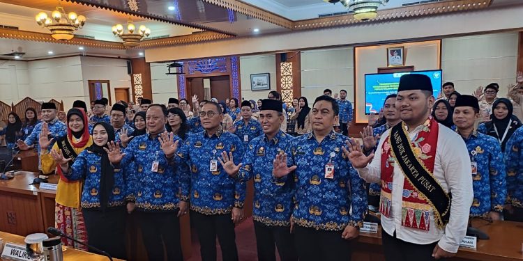 Dukcapil Jakpus Perkuat Integritas, Tingkatkan Layanan ke Masyarakat