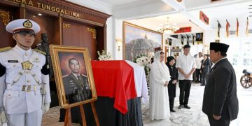 Presiden Prabowo Beri Penghormatan Terakhir kepada Almarhum Jenderal TNI (Purn) Ryamizard Ryacudu