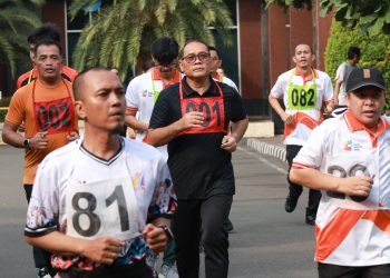 Ratusan PNS Jakarta Pusat Jalani Tes Kebugaran, Wali Kota Arifin: Pastikan ASN Sehat Layani Masyarakat