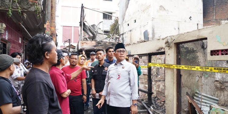 Arifin Pastikan Korban Kebakaran Paseban Dapat Bantuan, 95 Warga Terdampak