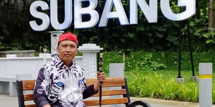 Kang Pelor Siap Bantu Masyarakat Melalui Pengobatan Alternatif