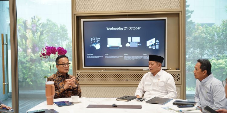Perkuat Distribusi Kebutuhan Pokok, BP BUMN dan Danantara Siapkan Model Bisnis Koperasi Desa