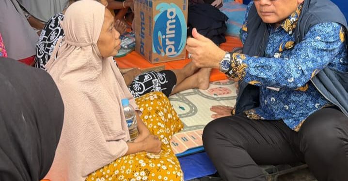 Wali Kota Jakpus Arifin Turun Langsung Temui Korban Kebakaran Menteng, Bantuan Mulai Disalurkan